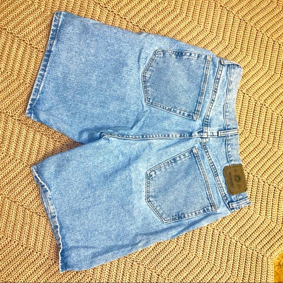 Men’s Wrangler Jean Shorts - Picture 6 of 11